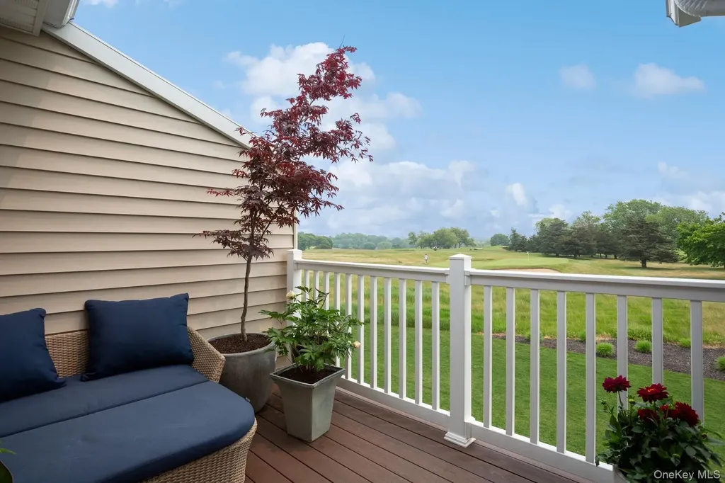 4102 Fox Hill Drive Baiting Hollow NY 11933