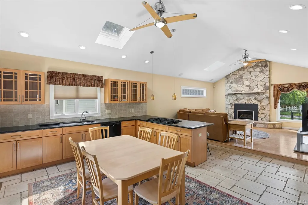 54 Breezy Point Road Wading River NY 11792