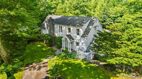 8 Rock Hill Road Mahopac NY 10541