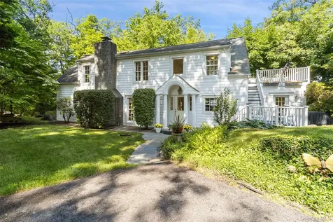 8 Rock Hill Road Mahopac NY 10541