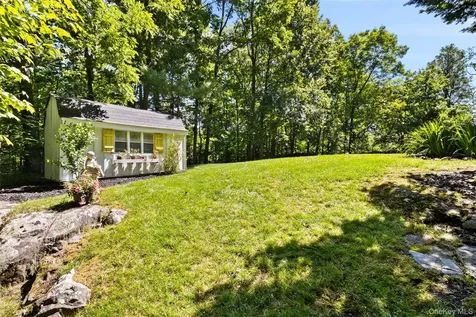 8 Rock Hill Road Mahopac NY 10541