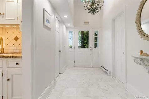 8 Rock Hill Road Mahopac NY 10541