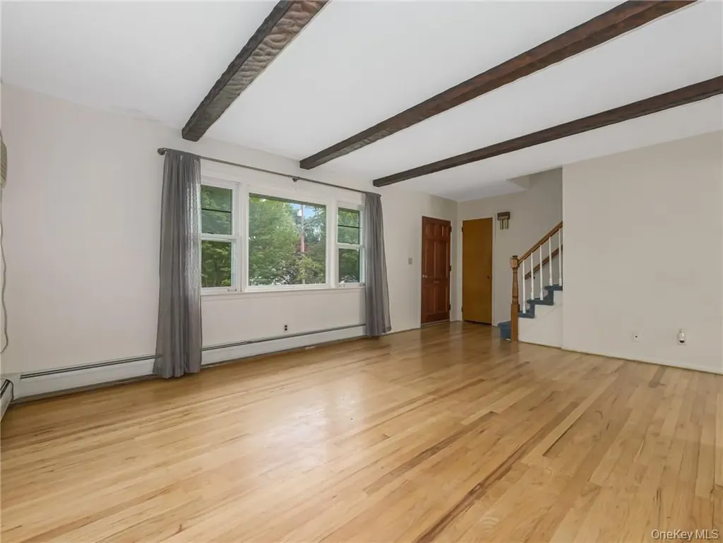 7 S Park Avenue Nanuet NY 10954