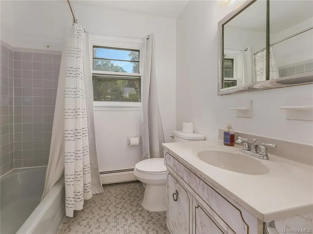 7 S Park Avenue Nanuet NY 10954