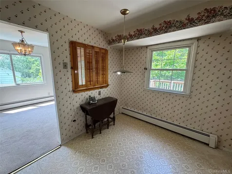 11 Lynbrook Road Poughkeepsie NY 12603