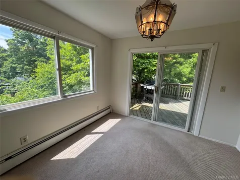 11 Lynbrook Road Poughkeepsie NY 12603