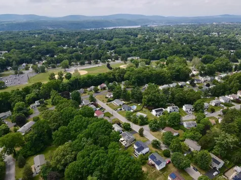 11 Lynbrook Road Poughkeepsie NY 12603