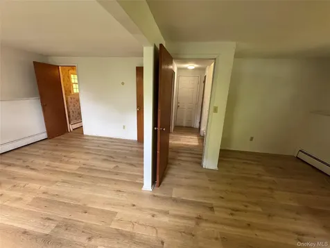 11 Lynbrook Road Poughkeepsie NY 12603