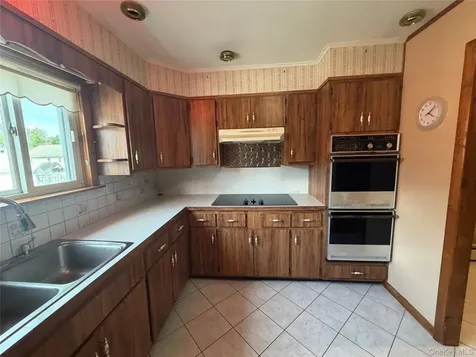 2518 South Avenue Wappingers Falls NY 12590