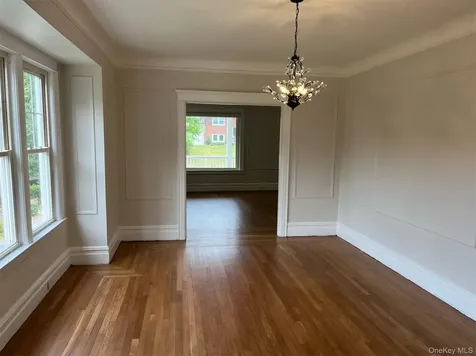 36 Grand Boulevard Scarsdale NY 10583
