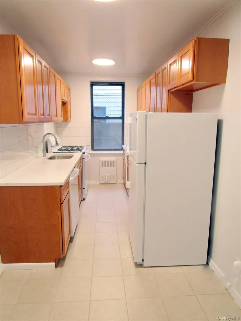 4315 Webster Avenue Bronx NY 10704