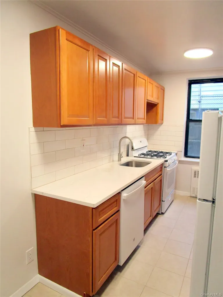 4315 Webster Avenue Bronx NY 10704