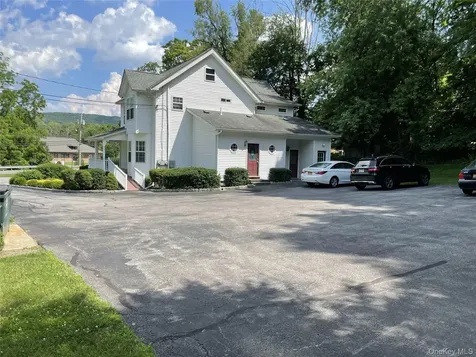 391 Route 32 Central Valley NY 10917