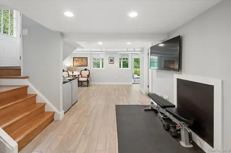 15 Lyons Place Larchmont NY 10538