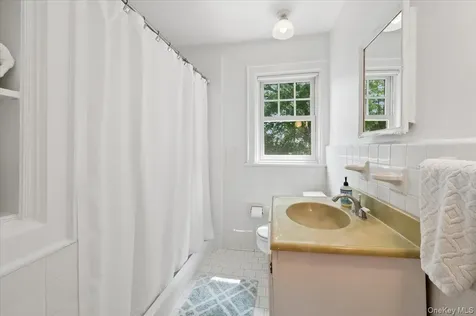 15 Lyons Place Larchmont NY 10538