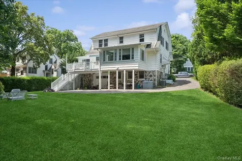 15 Lyons Place Larchmont NY 10538
