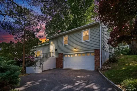72 Hickory Hill Drive Dobbs Ferry NY 10522