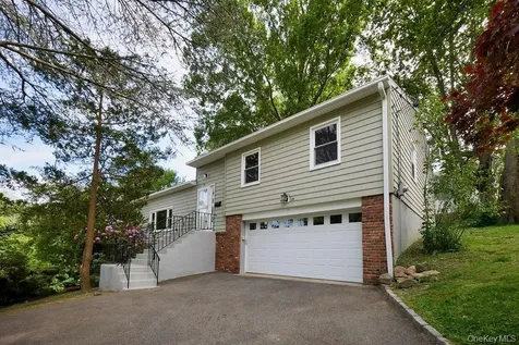 72 Hickory Hill Drive Dobbs Ferry NY 10522