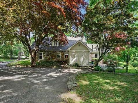 729 Croton Falls Road Carmel NY 10512