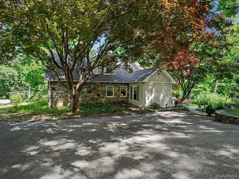 729 Croton Falls Road Carmel NY 10512