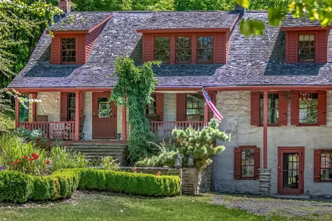 1282 Old Post Road Ulster Park NY 12487