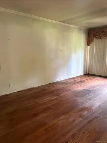 182 E Rockaway Road Hewlett NY 11557