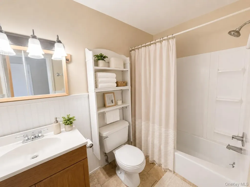 274 Hooker Avenue Poughkeepsie NY 12603