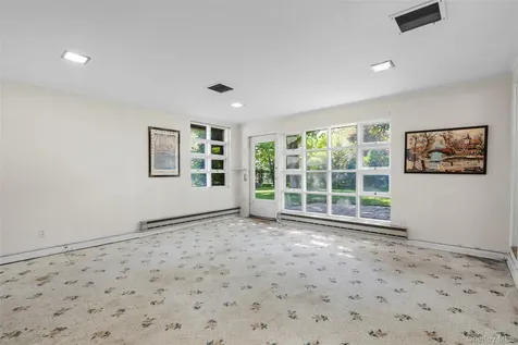 76 Soundview Avenue White Plains NY 10606