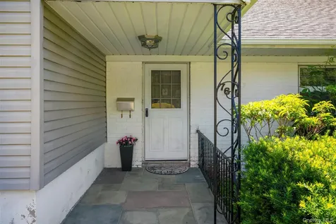 76 Soundview Avenue White Plains NY 10606