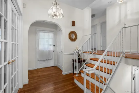76 Soundview Avenue White Plains NY 10606