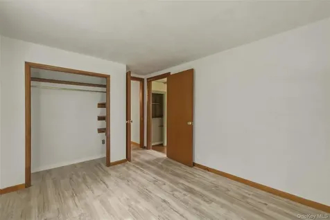 2 Enderkill Drive Staatsburg NY 12580