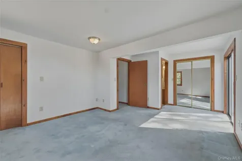 2 Enderkill Drive Staatsburg NY 12580
