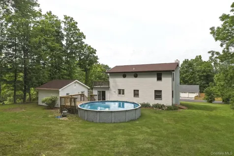 2 Enderkill Drive Staatsburg NY 12580
