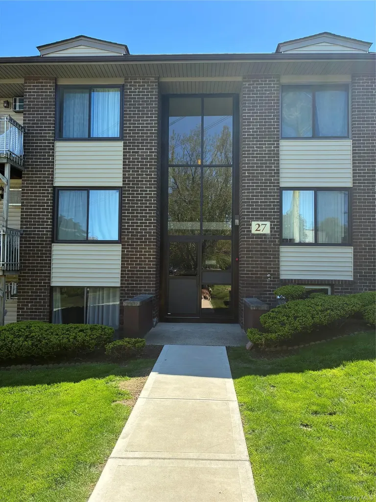 278 Country Club Lane Pomona NY 10970