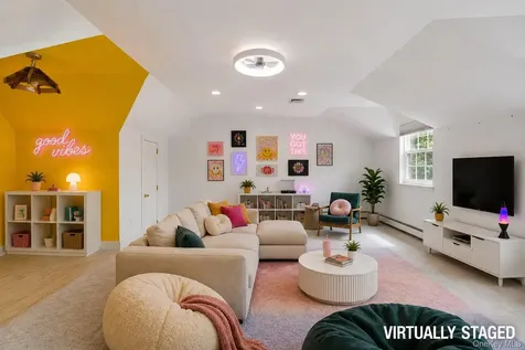 33 Gabriels Path Poughquag NY 12570