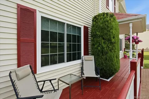 33 Gabriels Path Poughquag NY 12570