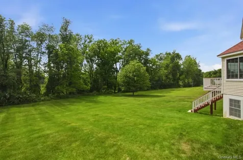 33 Gabriels Path Poughquag NY 12570