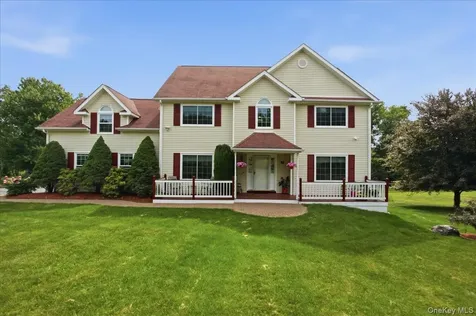 33 Gabriels Path Poughquag NY 12570