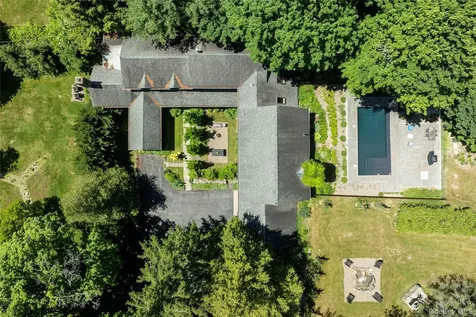 147 Smith Clove Road Central Valley NY 10917