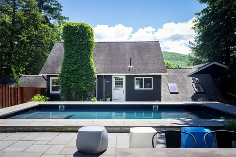 147 Smith Clove Road Central Valley NY 10917