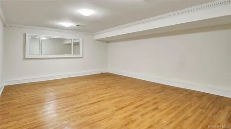 113 Buckram Road Locust Valley NY 11560