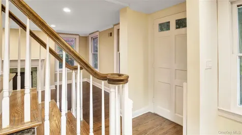 113 Buckram Road Locust Valley NY 11560