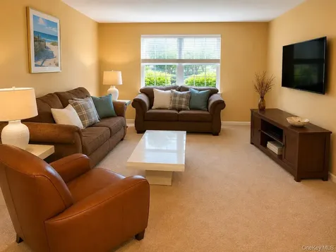 10 Somerset Drive Suffern NY 10901