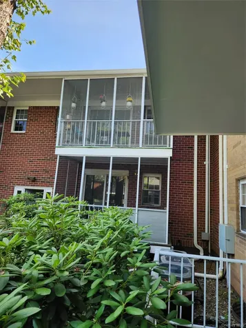 10 Somerset Drive Suffern NY 10901