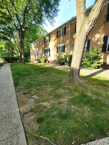 10 Somerset Drive Suffern NY 10901