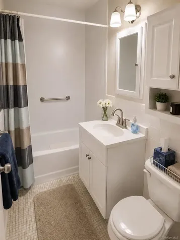 10 Somerset Drive Suffern NY 10901