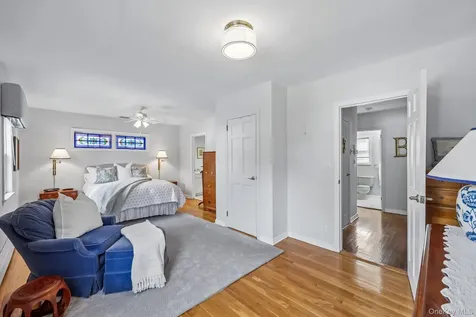 173 Meadbrook Road Garden City NY 11530