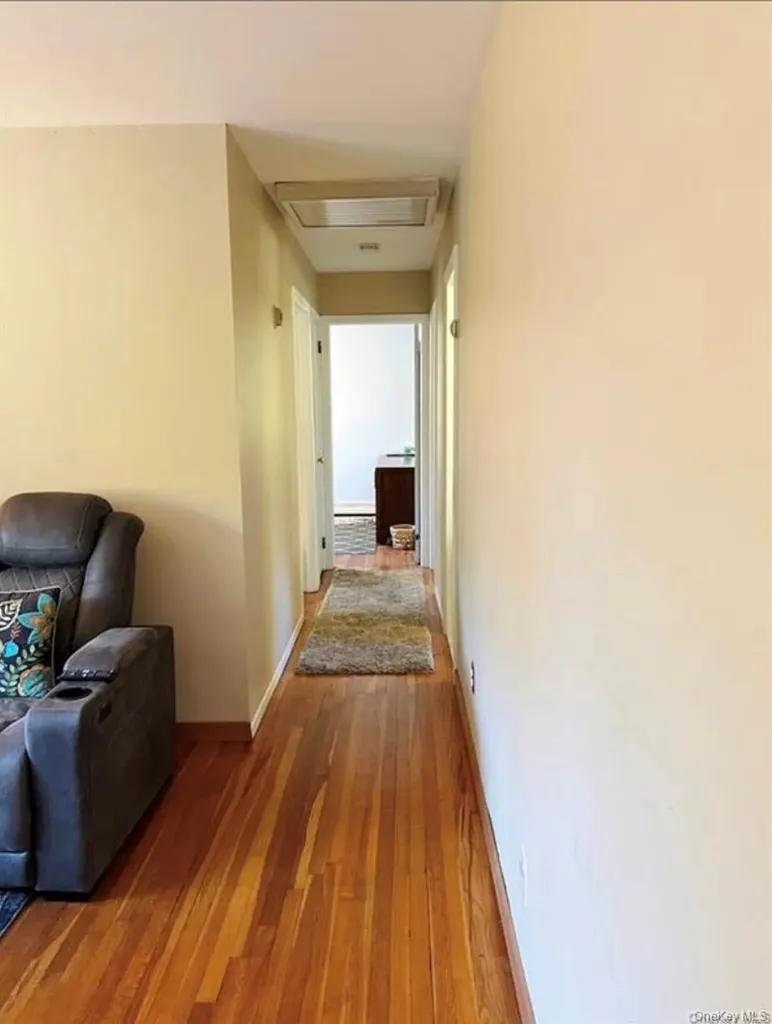18 Tiger Road Hopewell Junction NY 12533
