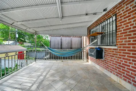 419 Turneur Avenue Bronx NY 10473