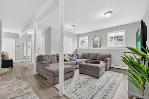 193 Catherine Street Buchanan NY 10511